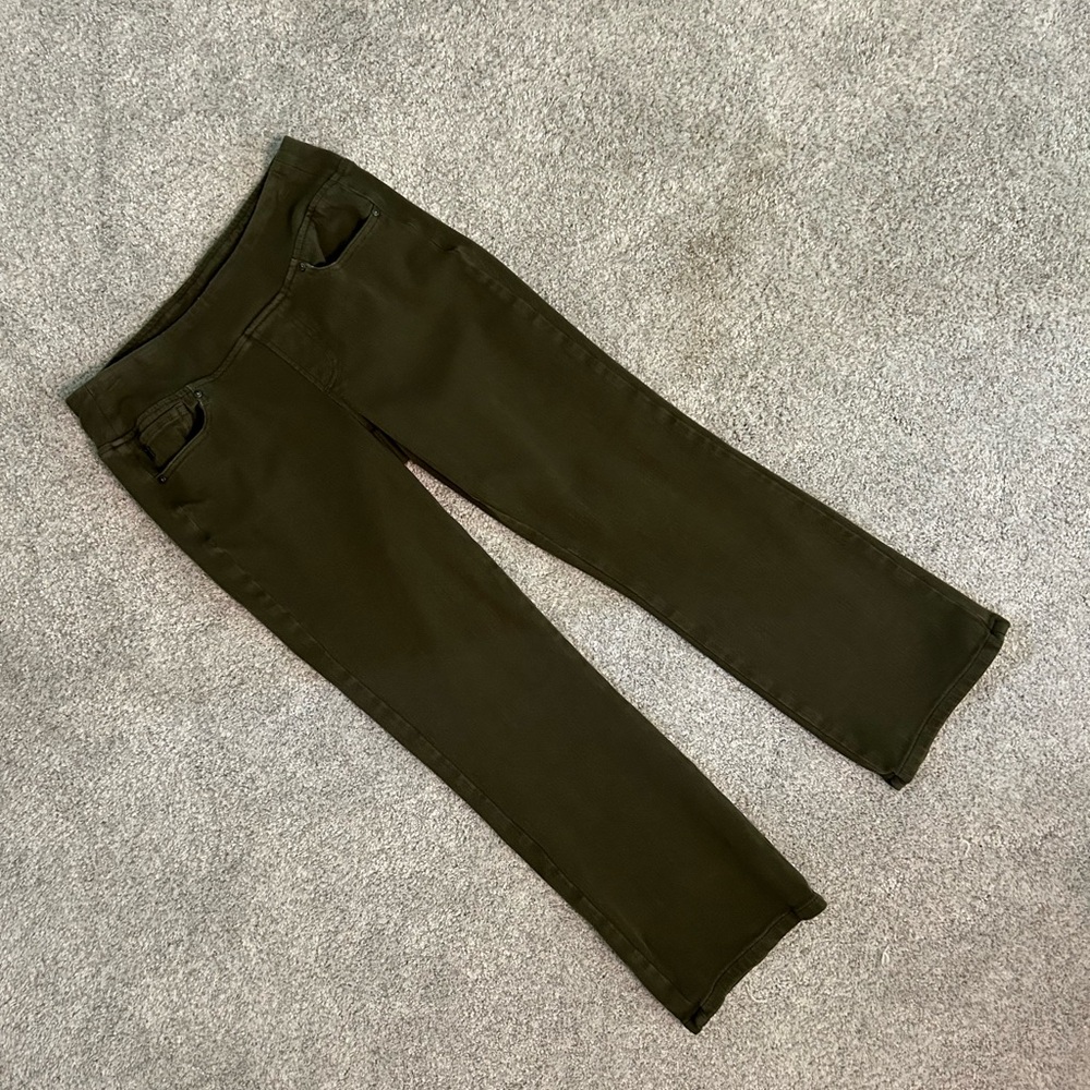 Belle by Kim Gravel Olive Bootcut Jeans size 8p EUC